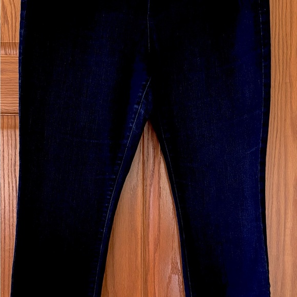 Jones New York Women's Navy Skinny Jeans - Picture 1 of 4